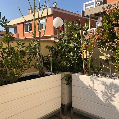 B&B Borgo Marina Бордигера Экстерьер фото
