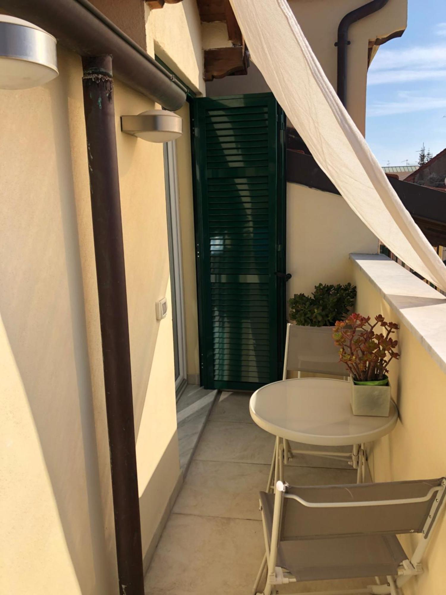 B&B Borgo Marina Бордигера Экстерьер фото